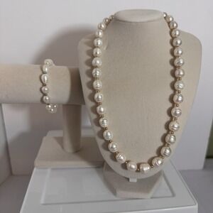 Freshwater Pearl Necklace And Bracelet Large Pearls Vintage W/Faux Snakeskin Box